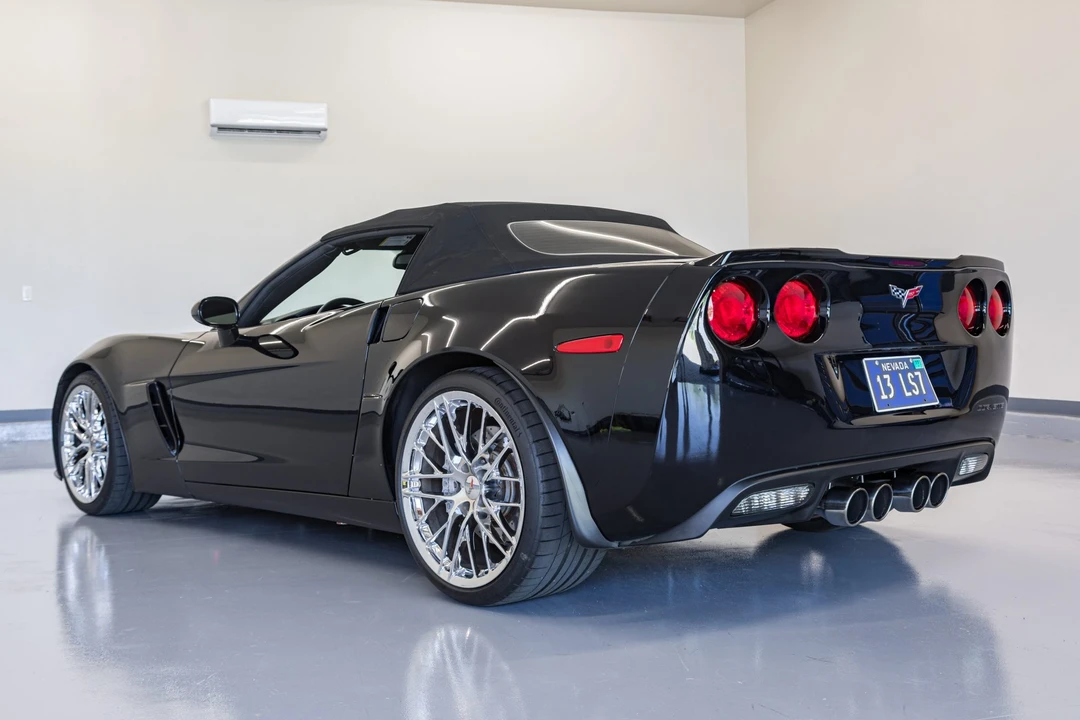 2013 Chevrolet Corvette - Image 17 of 31