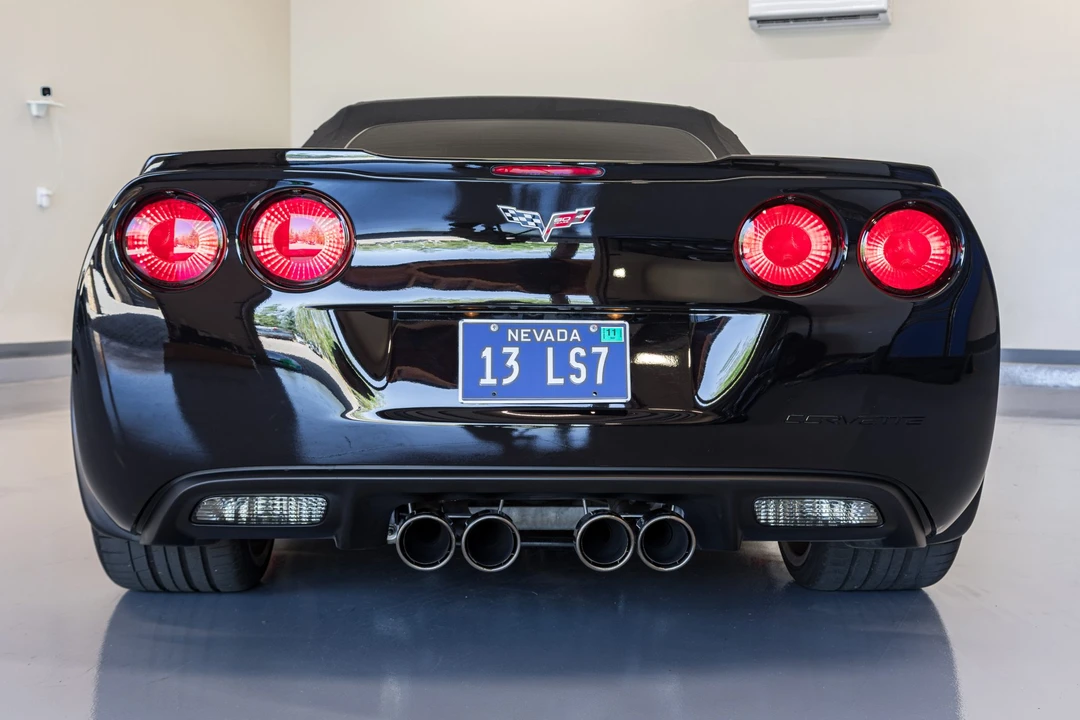 2013 Chevrolet Corvette - Image 16 of 31