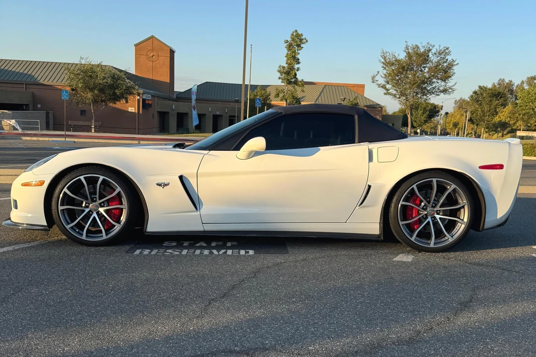 2013 Chevrolet Corvette C6 - Image 3 of 31