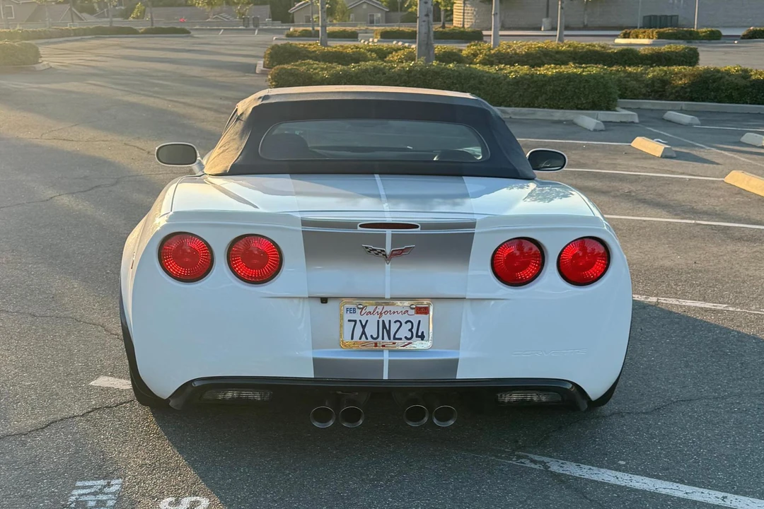 2013 Chevrolet Corvette C6 - Image 5 of 31