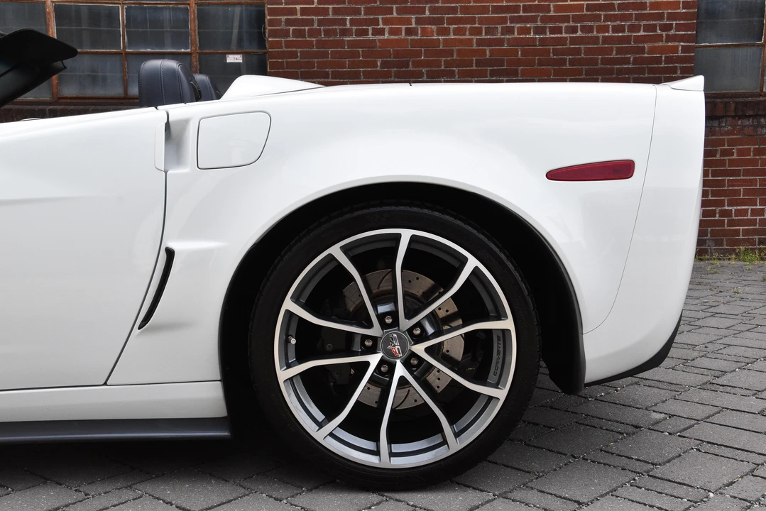 2013 Chevrolet Corvette C6 427 Convertible - Image 27 of 31