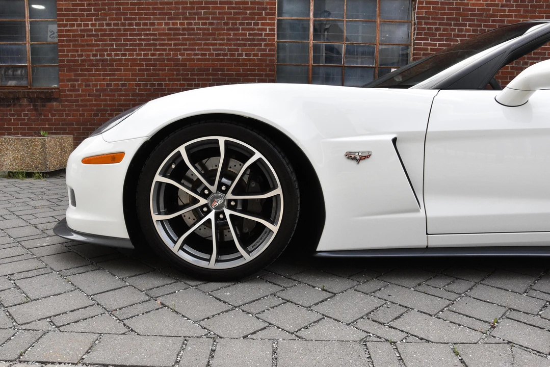 2013 Chevrolet Corvette C6 427 Convertible - Image 25 of 31