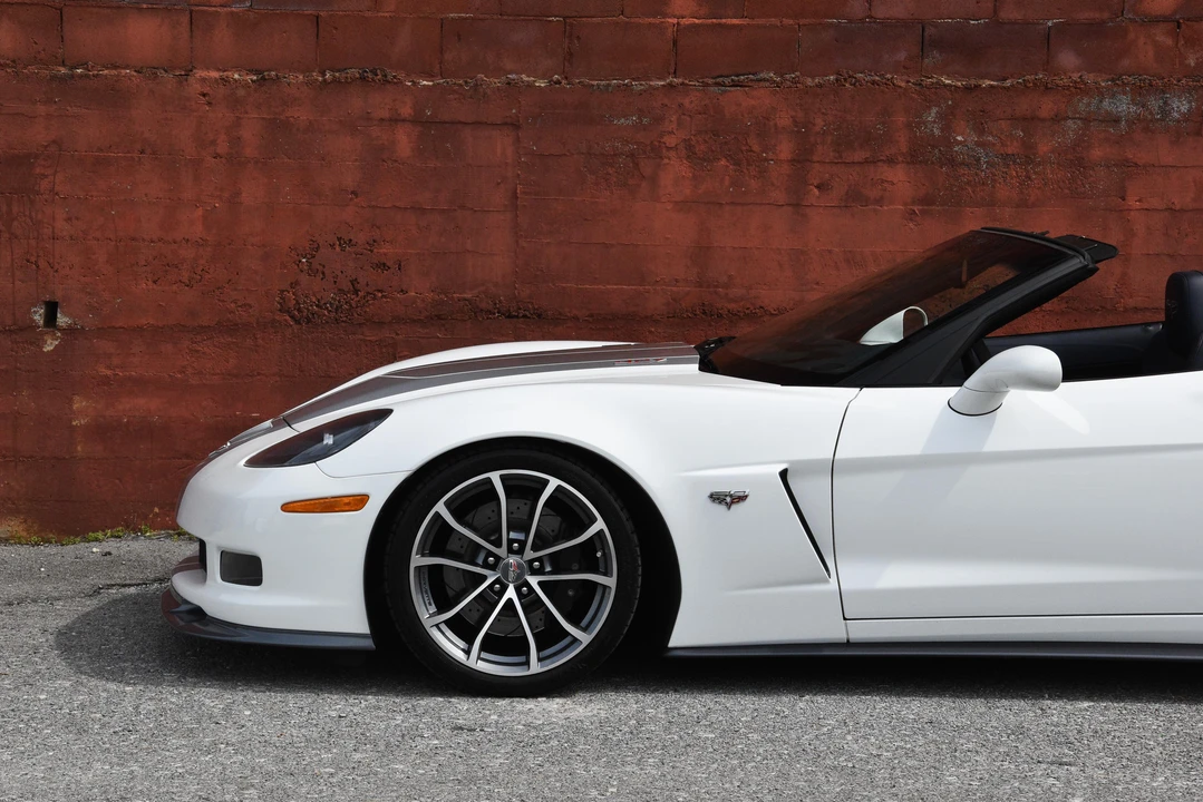 2013 Chevrolet Corvette C6 427 Convertible - Image 24 of 31