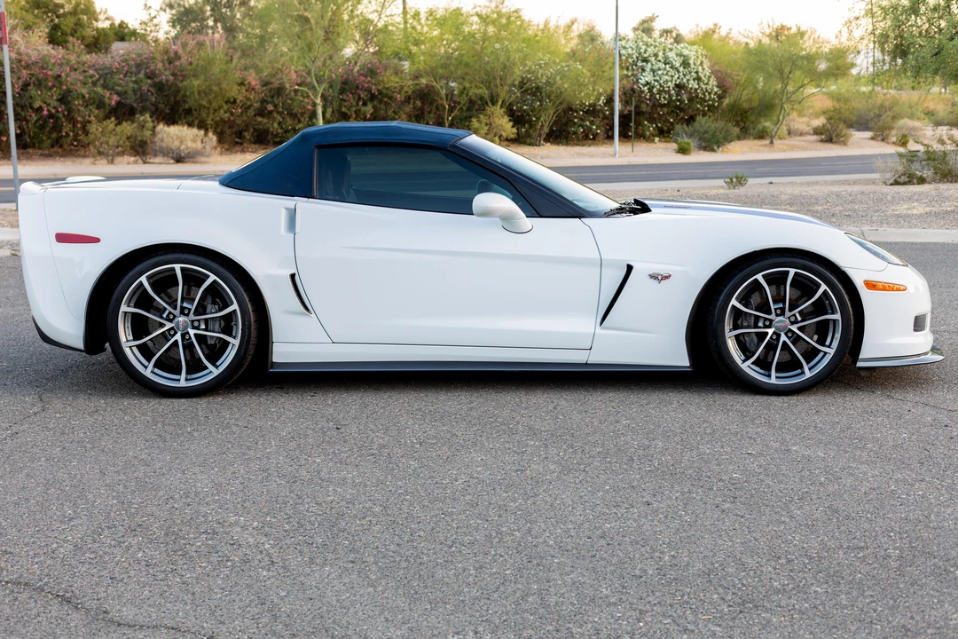 2013 Chevrolet Corvette C6 - Image 15 of 31