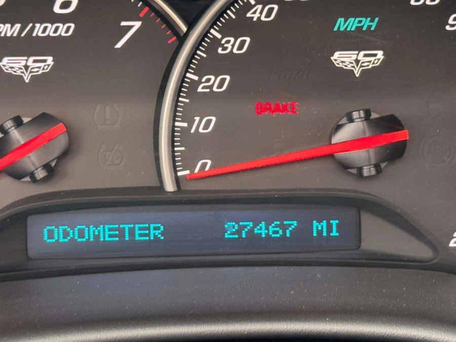 2013 Chevrolet Corvette C6 - Image 15 of 19