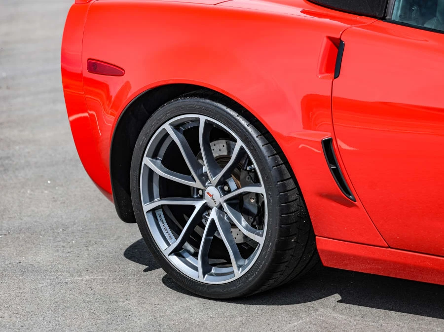 2013 Chevrolet Corvette C6 Grand Sport - Image 13 of 31