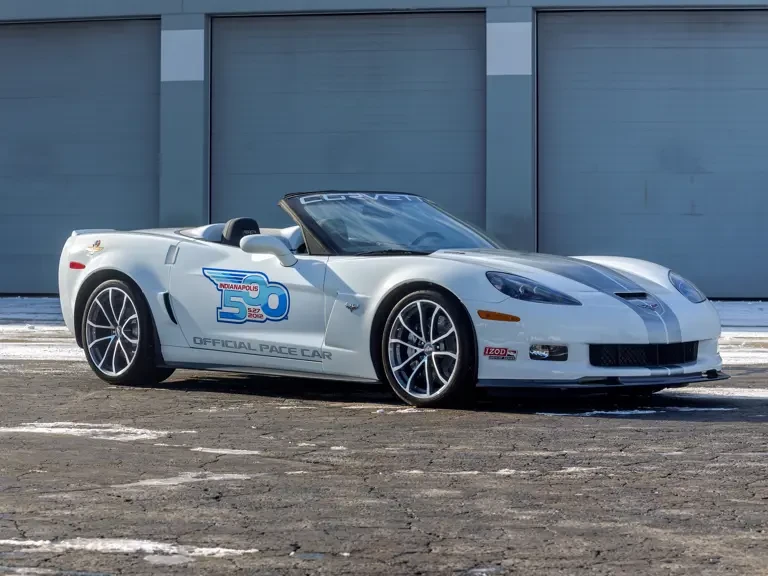 2013 Chevrolet Corvette C6 - Image 2 of 31