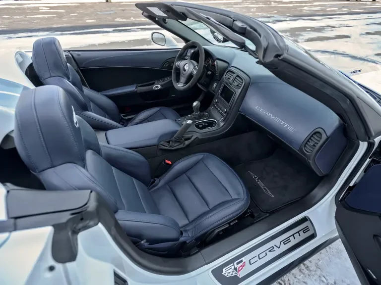 2013 Chevrolet Corvette C6 - Image 12 of 31