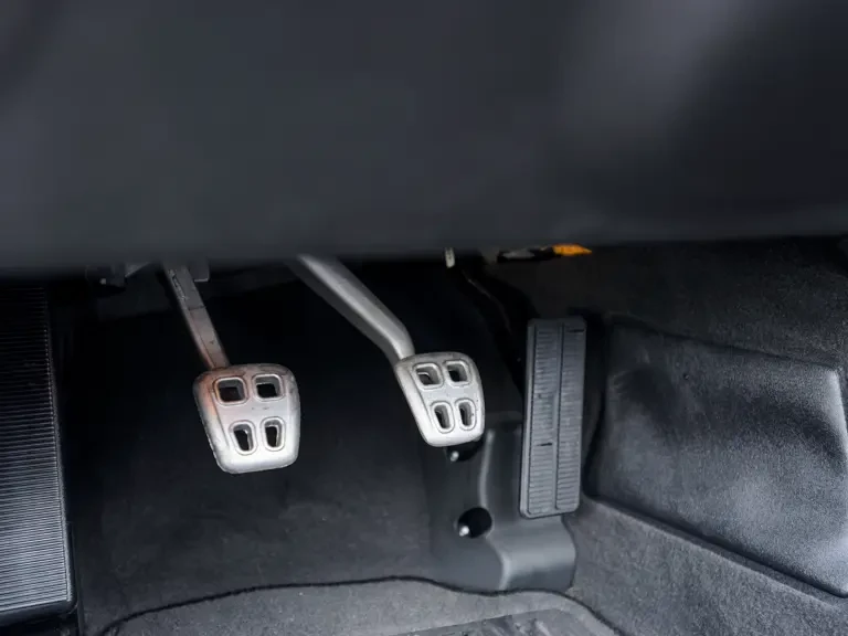 2013 Chevrolet Corvette C6 - Image 24 of 31