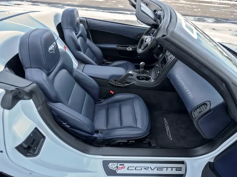 2013 Chevrolet Corvette C6 - Image 16 of 31