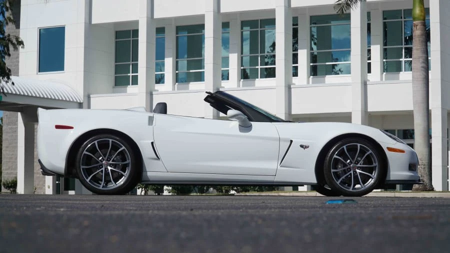2013 Chevrolet Corvette C6 - Image 15 of 20