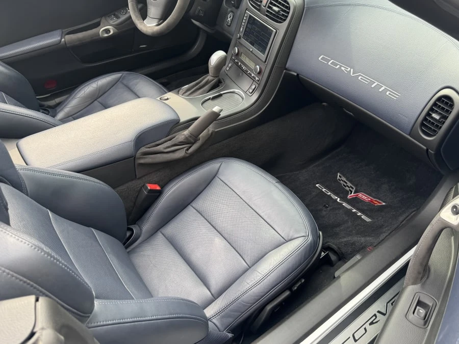 2013 Chevrolet Corvette C6 - Image 10 of 15