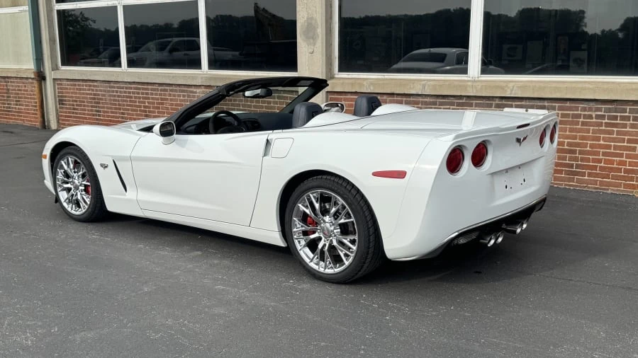2013 Chevrolet Corvette C6 - Image 3 of 15