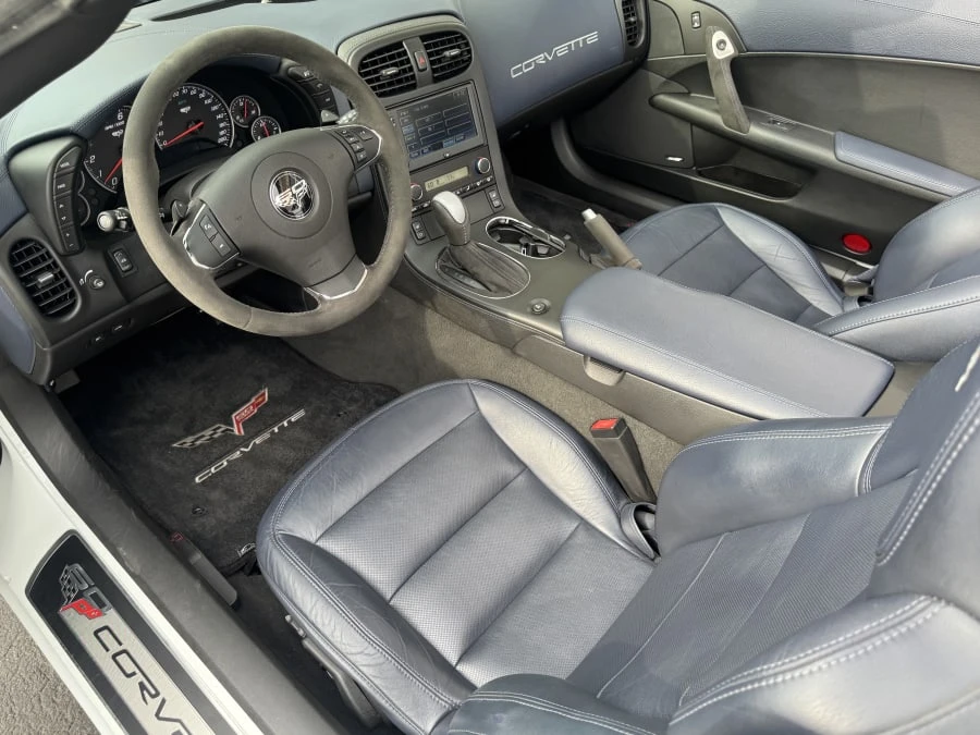 2013 Chevrolet Corvette C6 - Image 8 of 15