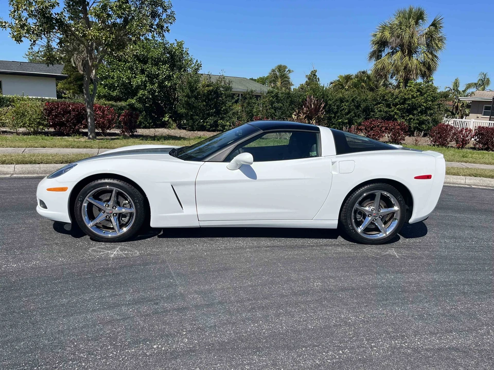 2013 Chevrolet Corvette C6 - Image 23 of 31