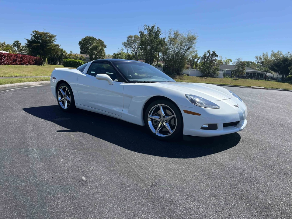 2013 Chevrolet Corvette C6 - Image 14 of 31