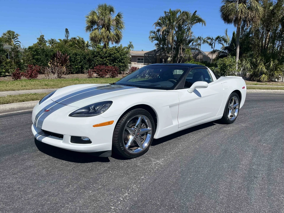 2013 Chevrolet Corvette C6 - Image 9 of 31