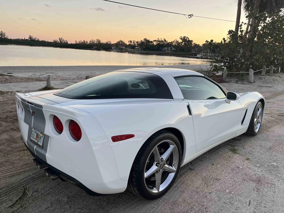 2013 Chevrolet Corvette C6 - Image 3 of 31