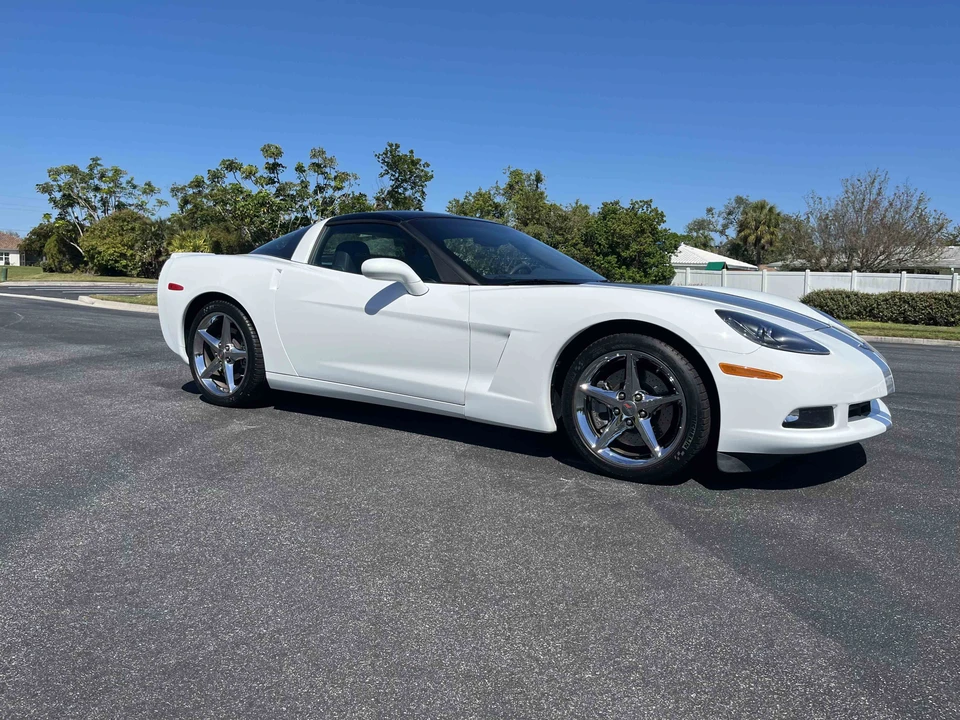 2013 Chevrolet Corvette C6 - Image 12 of 31