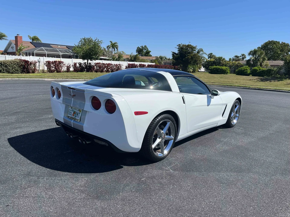 2013 Chevrolet Corvette C6 - Image 17 of 31