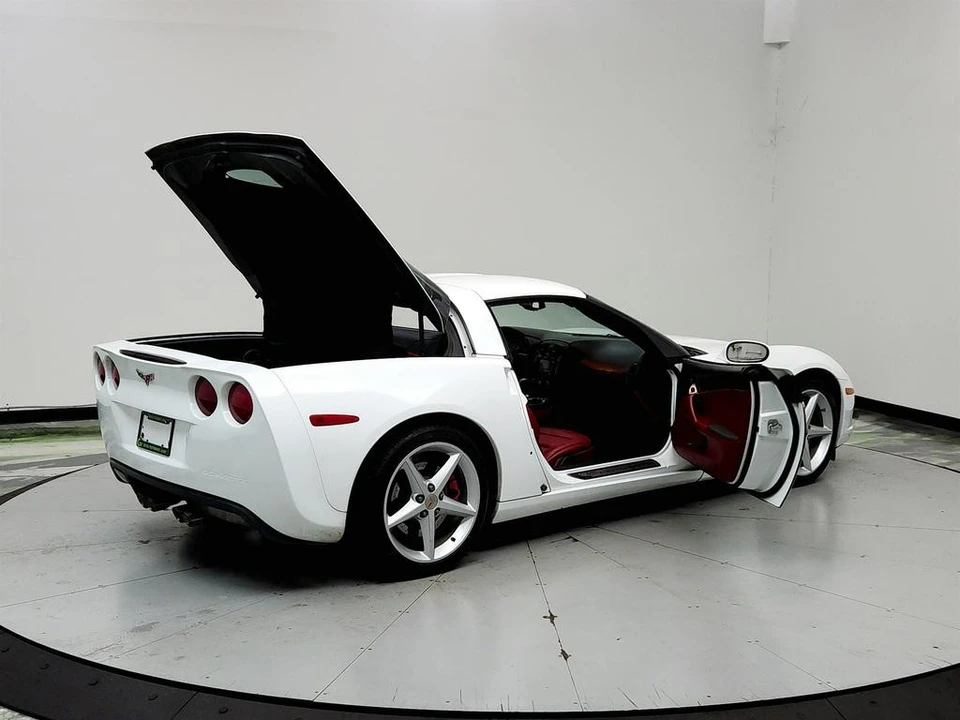 2013 Chevrolet Corvette C6 - Image 11 of 31