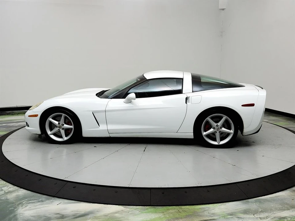 2013 Chevrolet Corvette C6 - Image 8 of 31