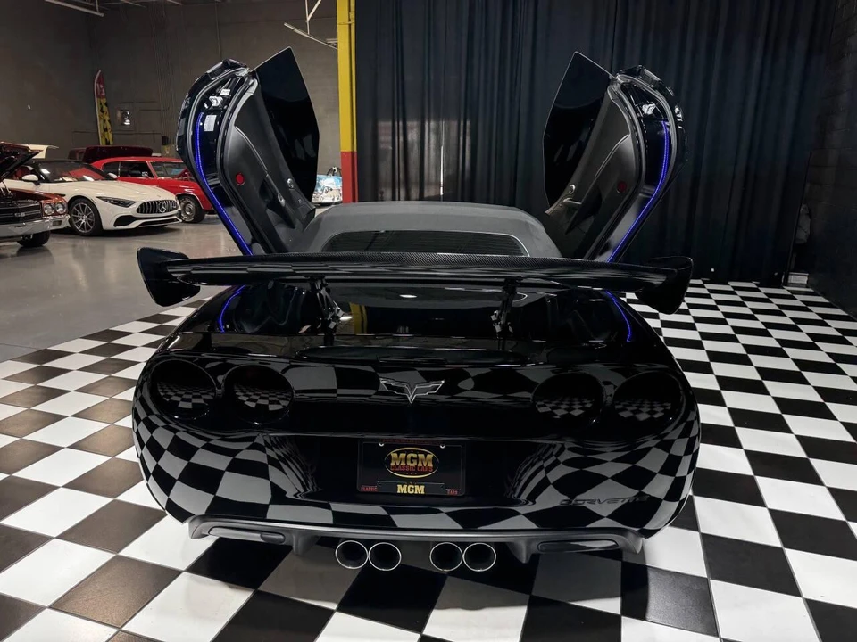 2013 Chevrolet Corvette C6 - Image 14 of 21