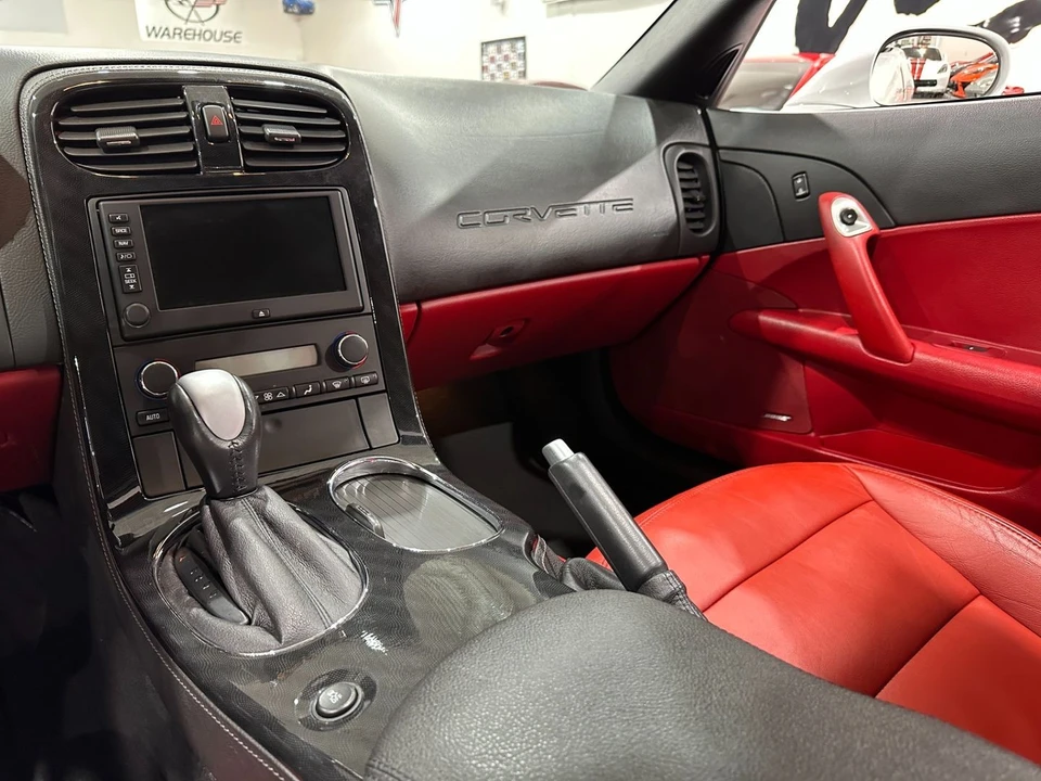 2013 Chevrolet Corvette C6 - Image 17 of 21