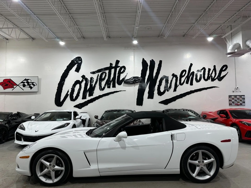 2013 Chevrolet Corvette C6 - Image 2 of 12