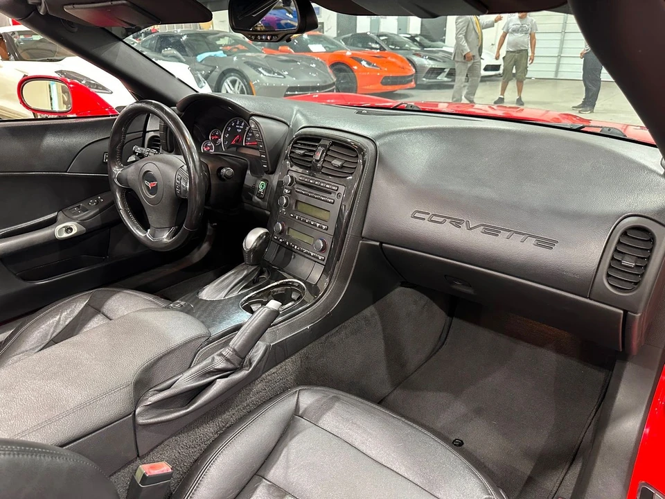 2013 Chevrolet Corvette C6 - Image 9 of 21