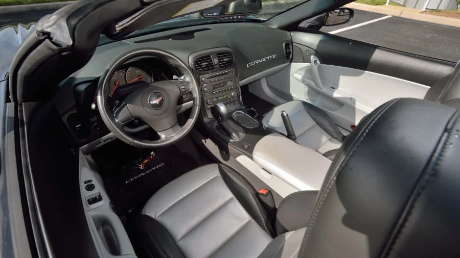 2013 Chevrolet Corvette C6 - Image 4 of 31