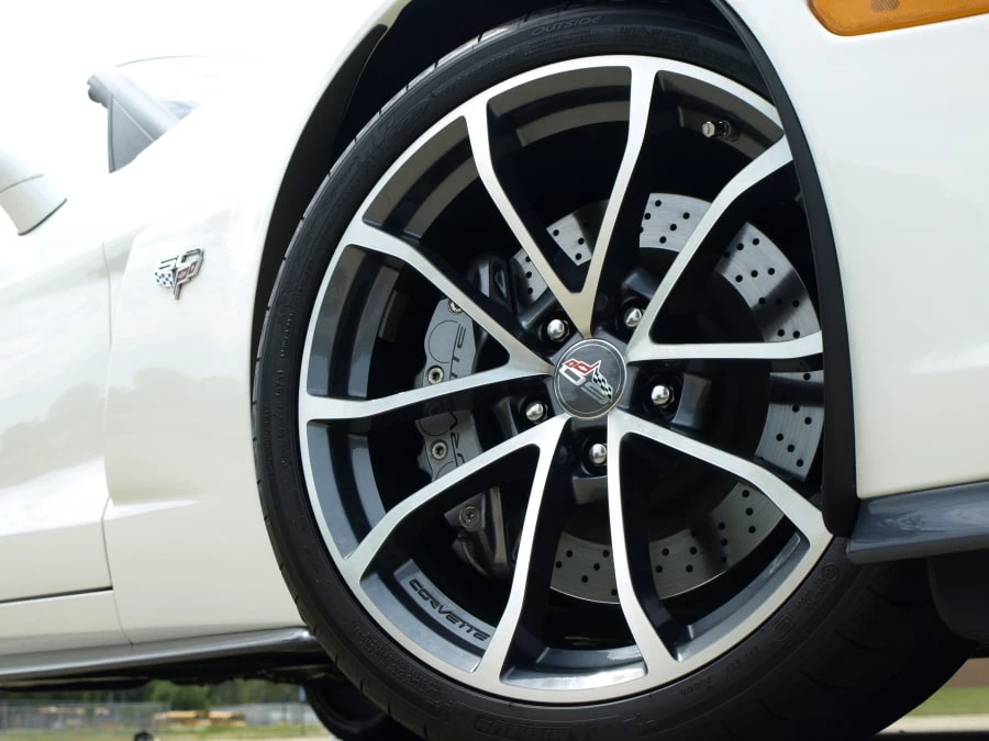 2013 Chevrolet Corvette C6 - Image 10 of 12