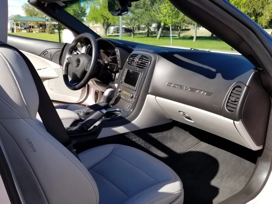 2013 Chevrolet Corvette C6 - Image 2 of 11