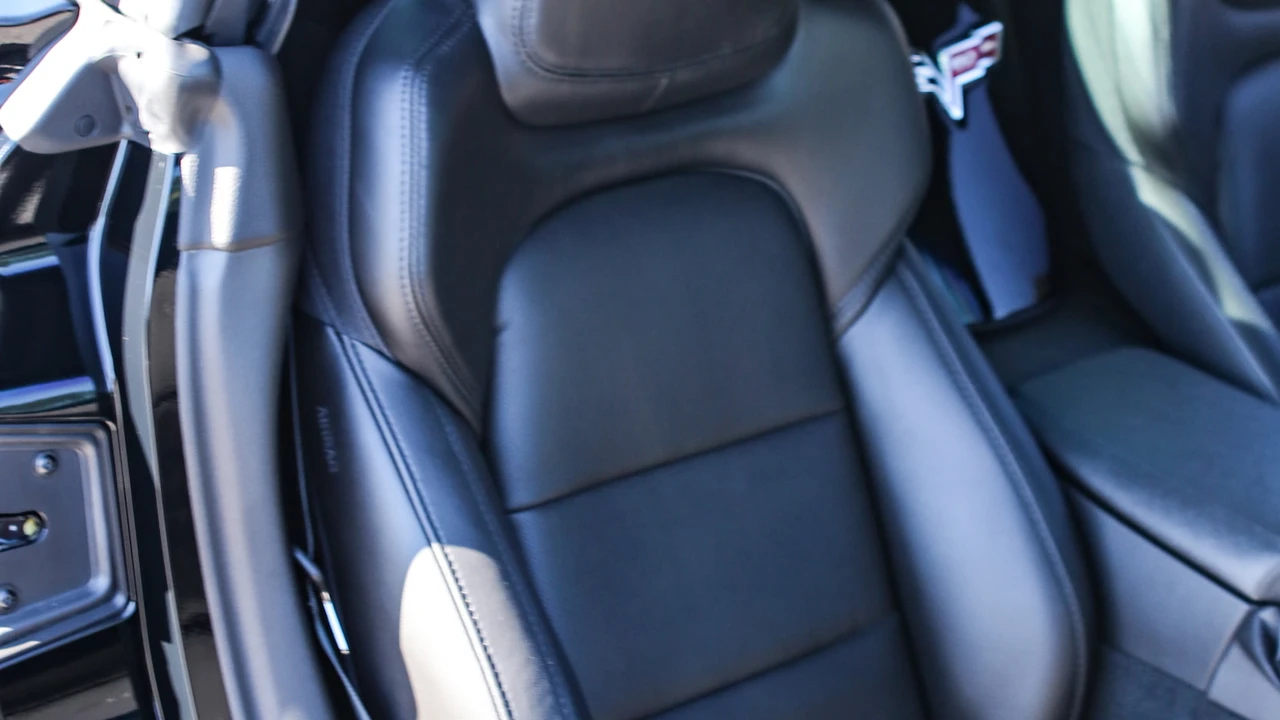 2013 Chevrolet Corvette C6 - Image 23 of 31