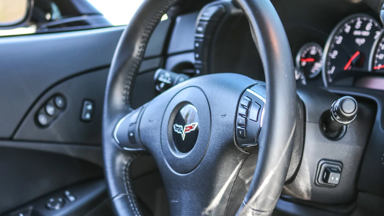 2013 Chevrolet Corvette C6 - Image 25 of 31