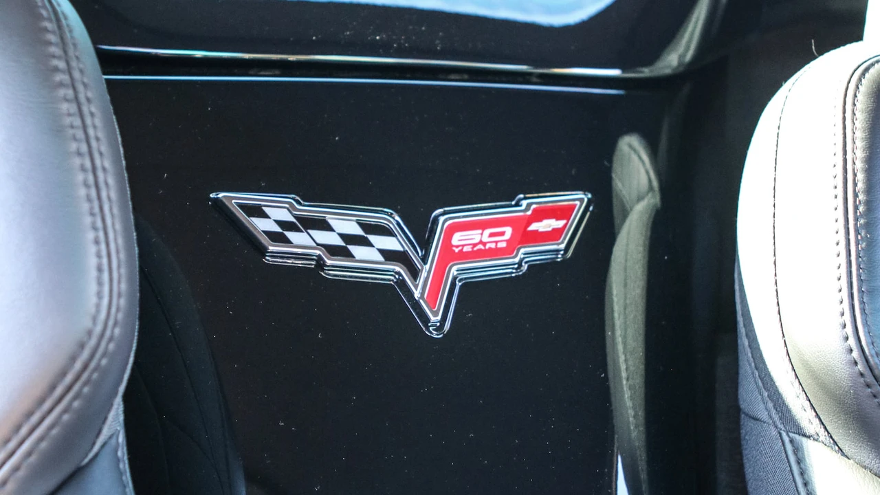 2013 Chevrolet Corvette C6 - Image 27 of 31