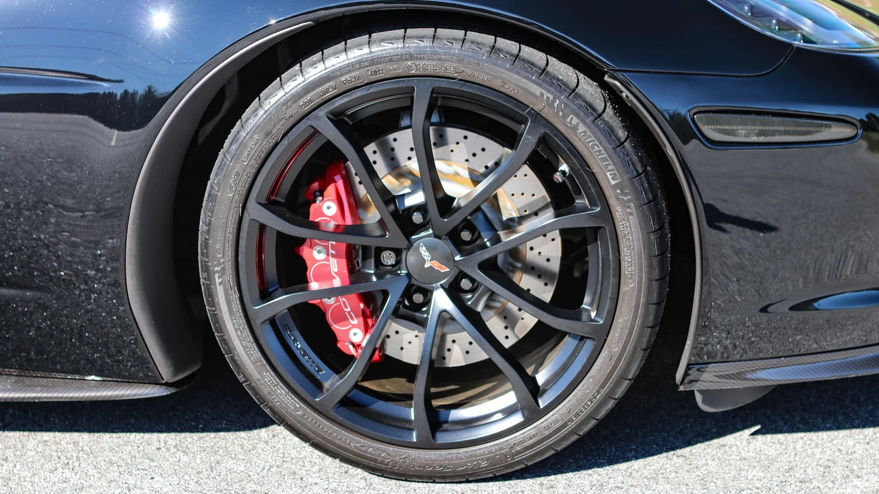 2013 Chevrolet Corvette C6 - Image 9 of 31