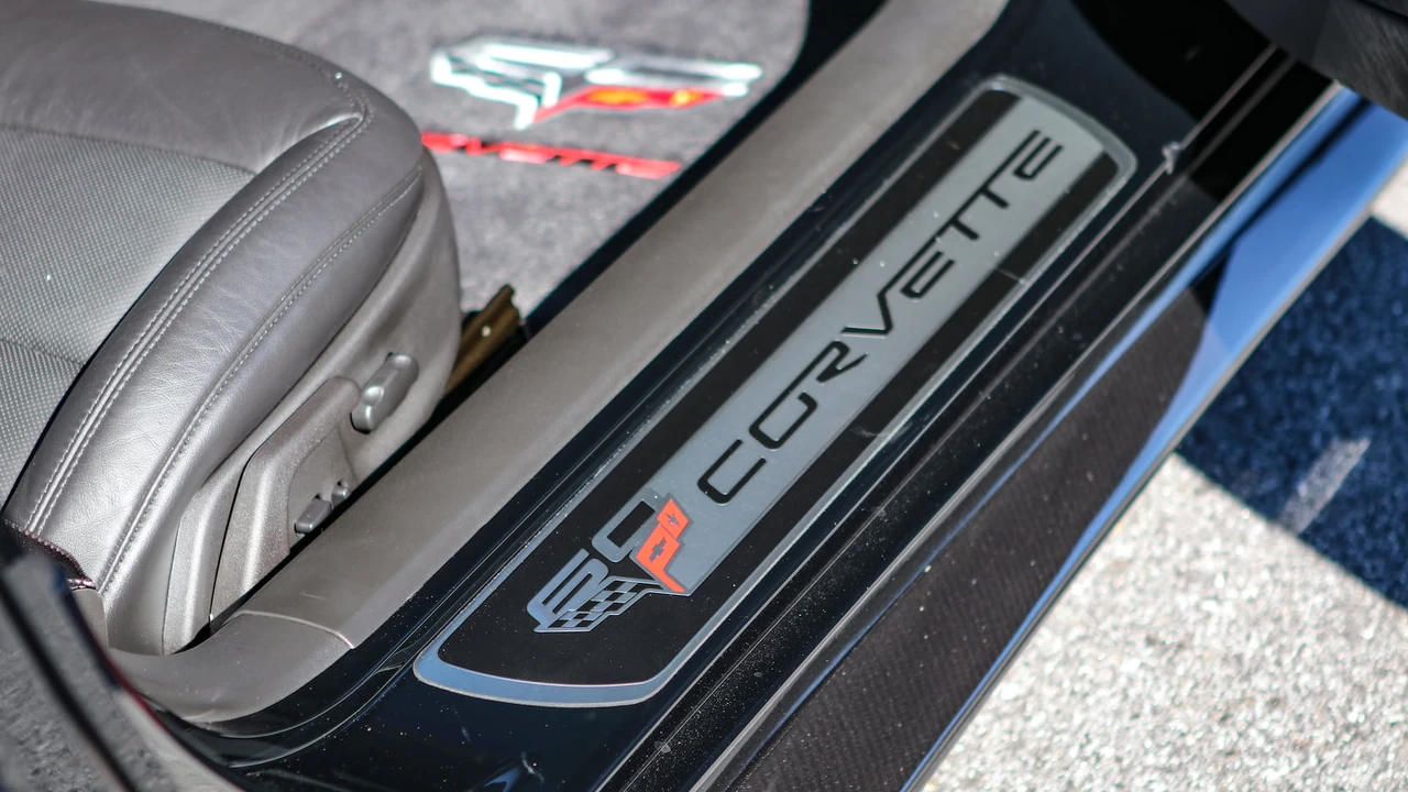 2013 Chevrolet Corvette C6 - Image 21 of 31