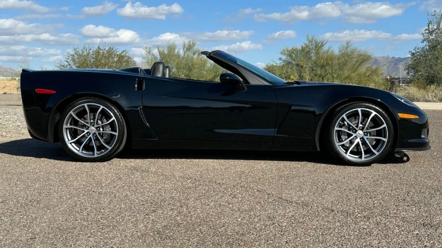 2013 Chevrolet Corvette C6 - Image 11 of 12