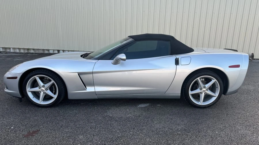 2013 Chevrolet Corvette C6 - Image 2 of 7