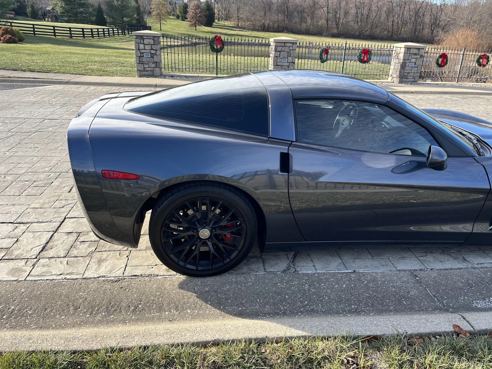 2013 Chevrolet Corvette C6 - Image 24 of 31