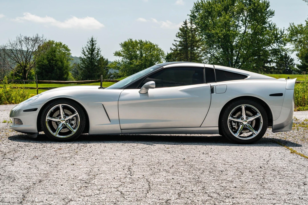 2013 Chevrolet Corvette C6 - Image 3 of 31
