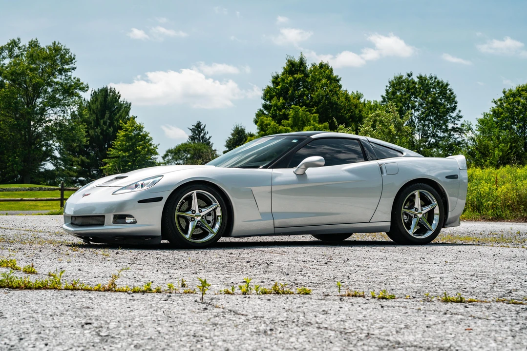 2013 Chevrolet Corvette C6 - Image 15 of 31