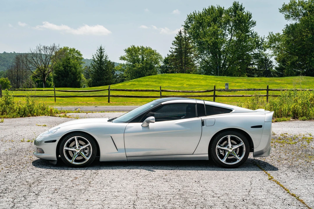2013 Chevrolet Corvette C6 - Image 17 of 31