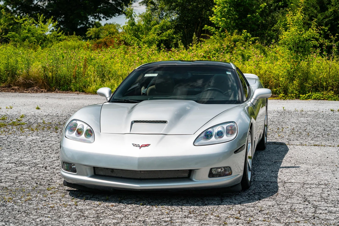 2013 Chevrolet Corvette C6 - Image 8 of 31