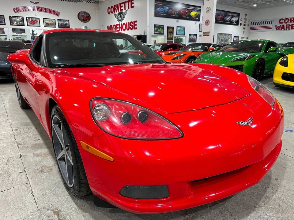 2013 Chevrolet Corvette - Image 8 of 11