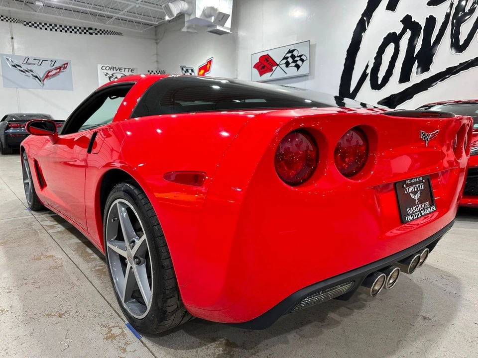 2013 Chevrolet Corvette - Image 4 of 11