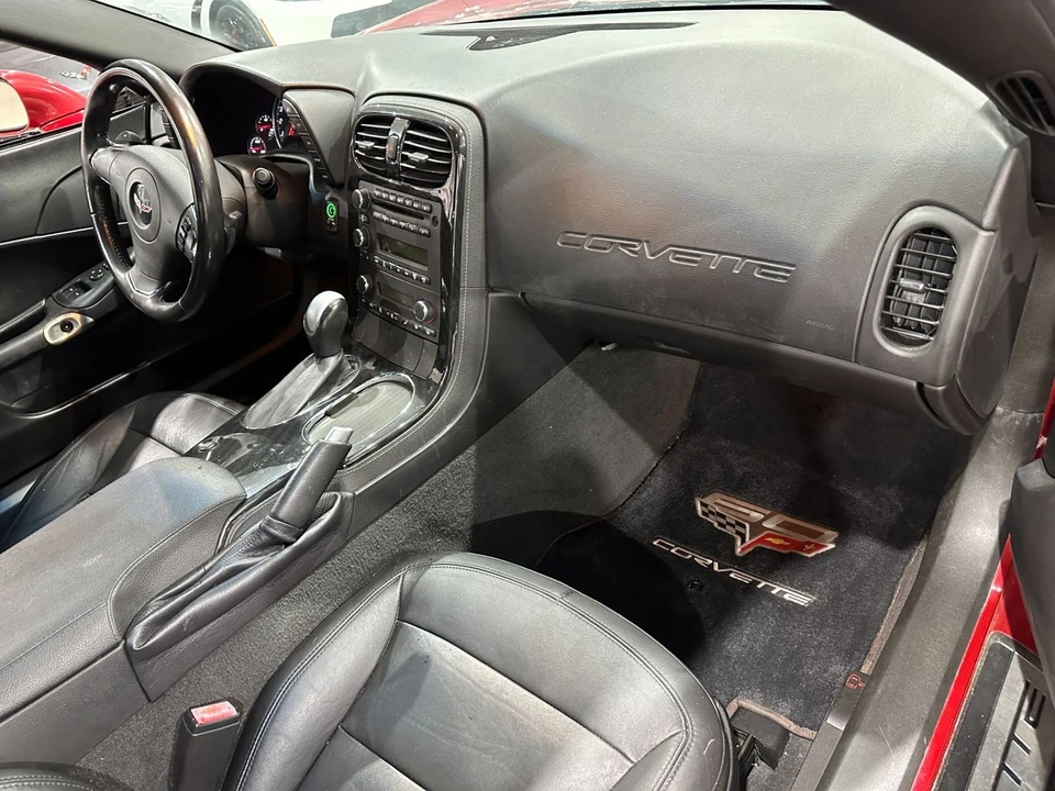 2013 Chevrolet Corvette C6 - Image 10 of 11