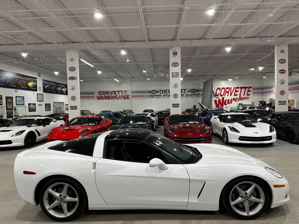 2013 Chevrolet Corvette C6 - Image 6 of 11
