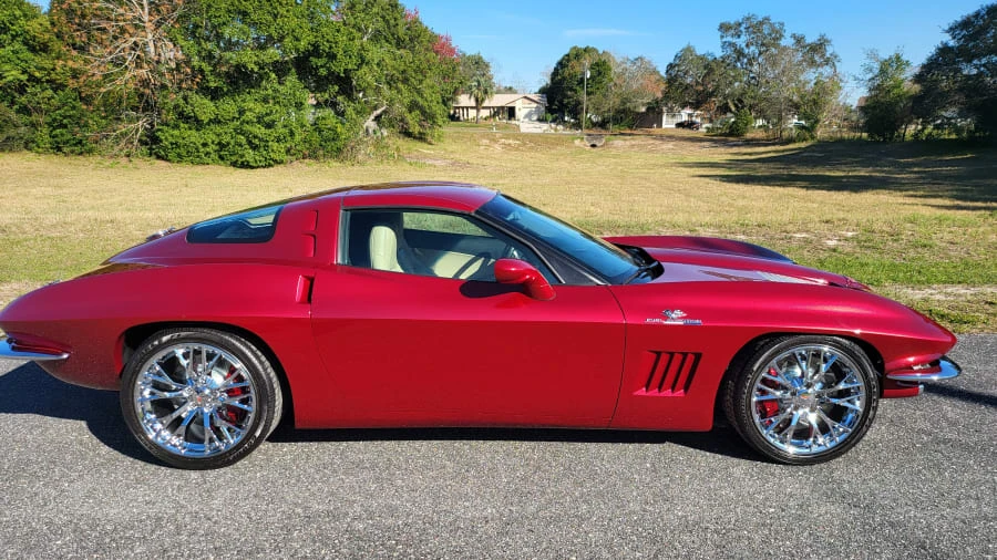 2013 Chevrolet Corvette C6 - Image 2 of 19